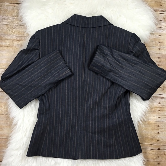 Antonio Melani Pin Stripe Grey Blazer - Picture 6 of 8